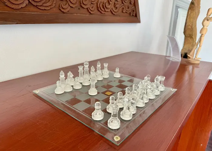 Apartment Samsen Spacious 2br Contemporary Thai Style